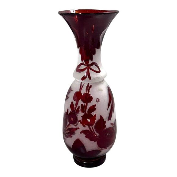 Vintage Bohemian Bird Floral Flowers Ruby Red & White Etched Glass Vase Design - Picture 3 of 6